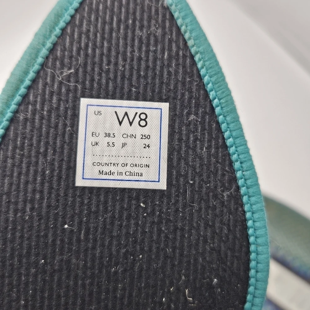 Rothy's The Point pointed toe flats in Moroccan Green pattern size 8